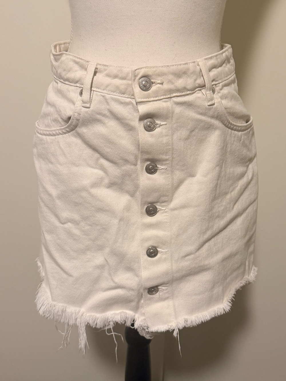 Zara Off White Cream Button Up Denim Skirt Size M